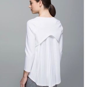 Lululemon Back Pleat Long Sleeve
